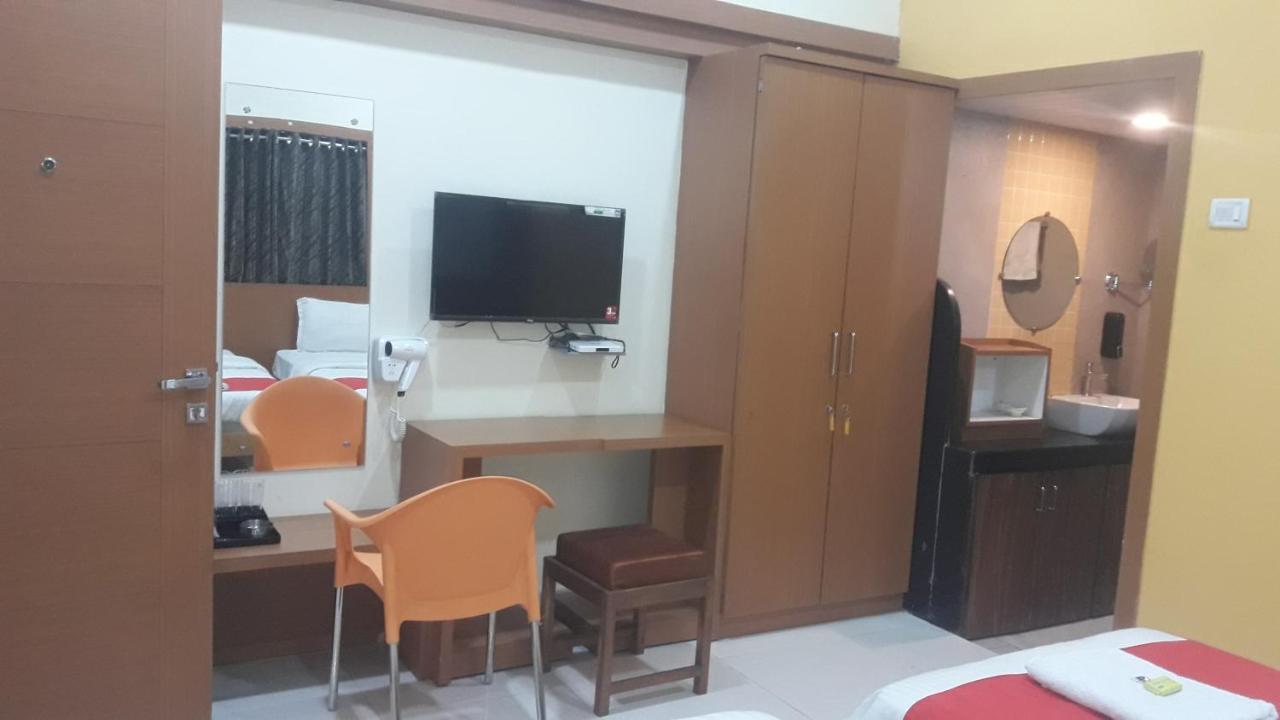 Hotel Shivrai Pen Εξωτερικό φωτογραφία